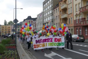 Read more about the article Bp Czaja zaprasza na Marsze dla Życia i Rodziny w diecezji opolskiej!