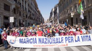 Read more about the article 19 maja w Rzymie odbył się Marsz dla Życia