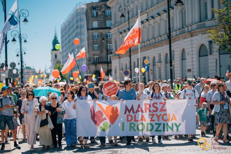 Dzieje Si Marsz Dla ycia I Rodziny